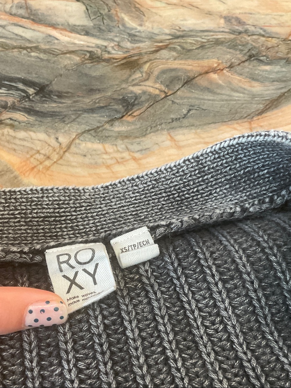 Roxy Gray Ribbed Cropped Button-Front Cardigan - Picture 2 of 3